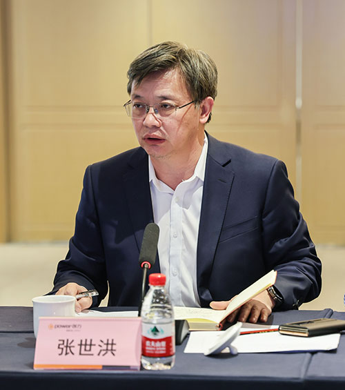 【錨定技術(shù)前沿 共繪創(chuàng)新藍(lán)圖】上海創(chuàng)力集團(tuán)2025年科技創(chuàng)新研討會(huì)圓滿(mǎn)結(jié)束(圖3) 【錨定技術(shù)前沿 共繪創(chuàng)新藍(lán)圖】上海創(chuàng)力集團(tuán)2025年科技創(chuàng)新研討會(huì)圓滿(mǎn)結(jié)束(圖3)